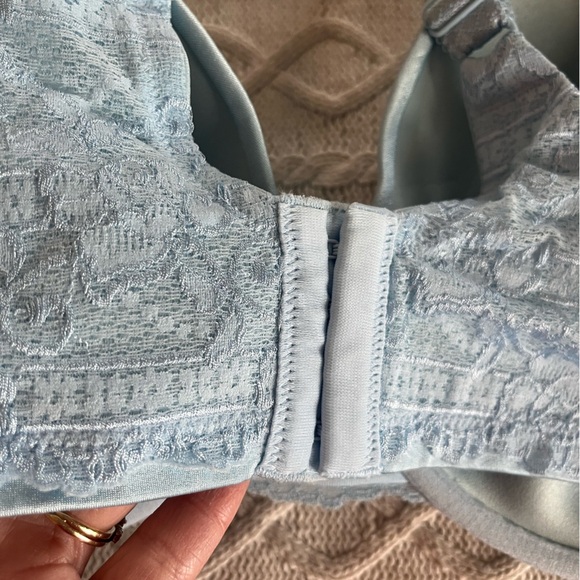 Vanity Fair Light Blue Adjustable Bra Size 40 DD - Picture 11 of 14